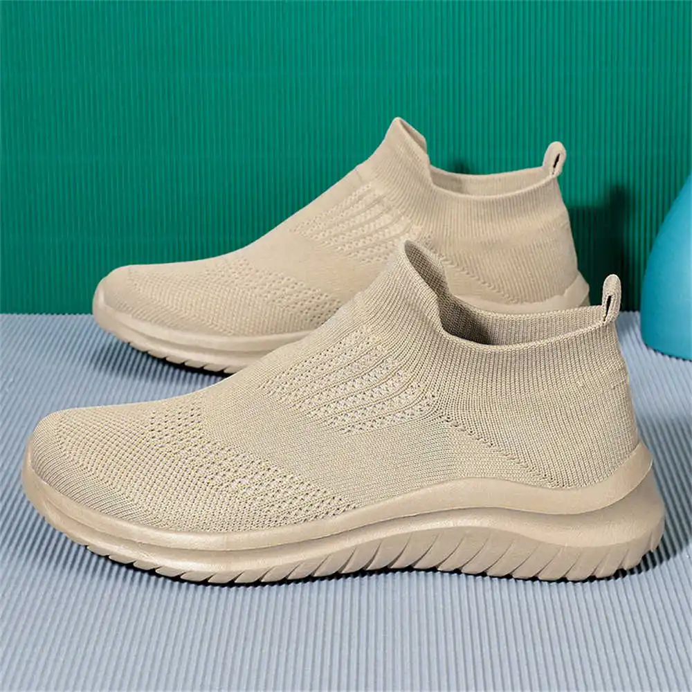 Beige Soft New Novelty Tennis  - огляд і ціна Streetwear Brand Italy